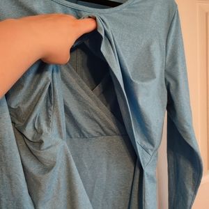 Latched Mama active long sleeve